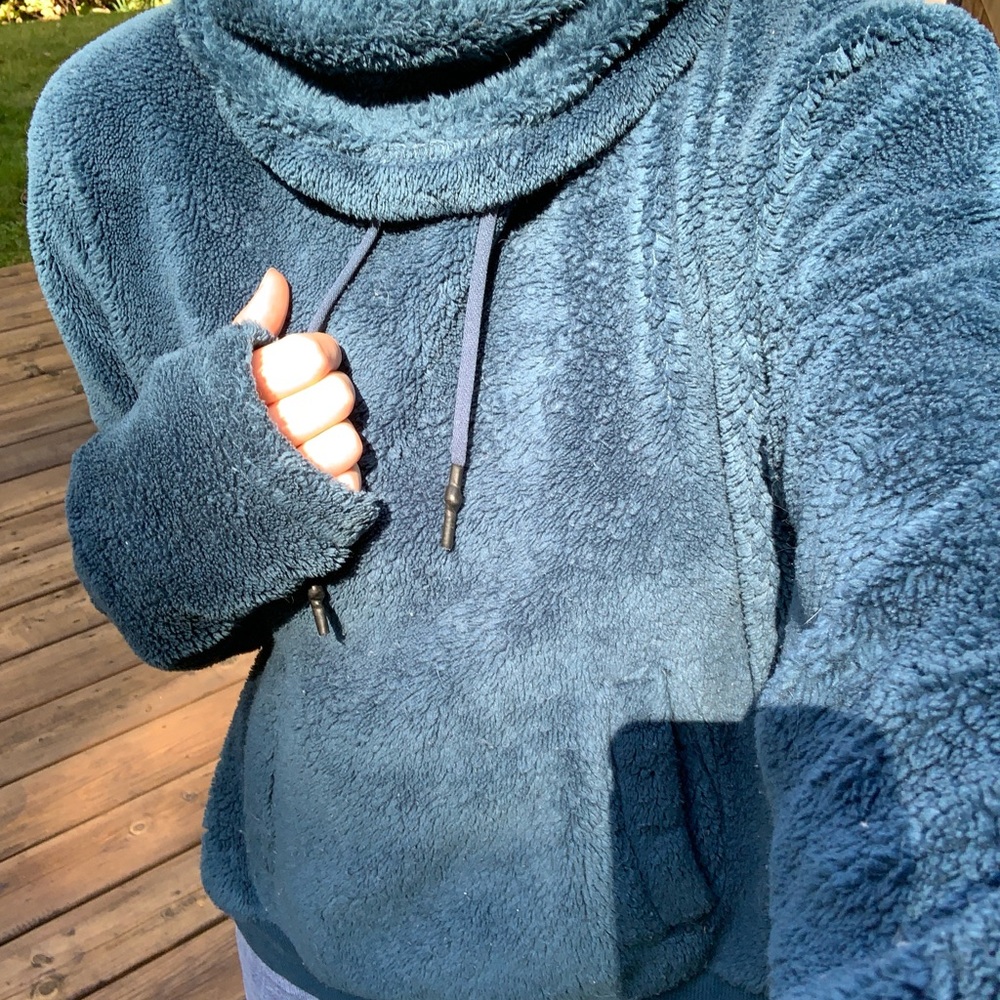 Mondetta Blue Fleece Sweatshirt